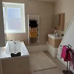 Appartement Les Falaises D Hypercentre Duplex 50m De La & Parking
